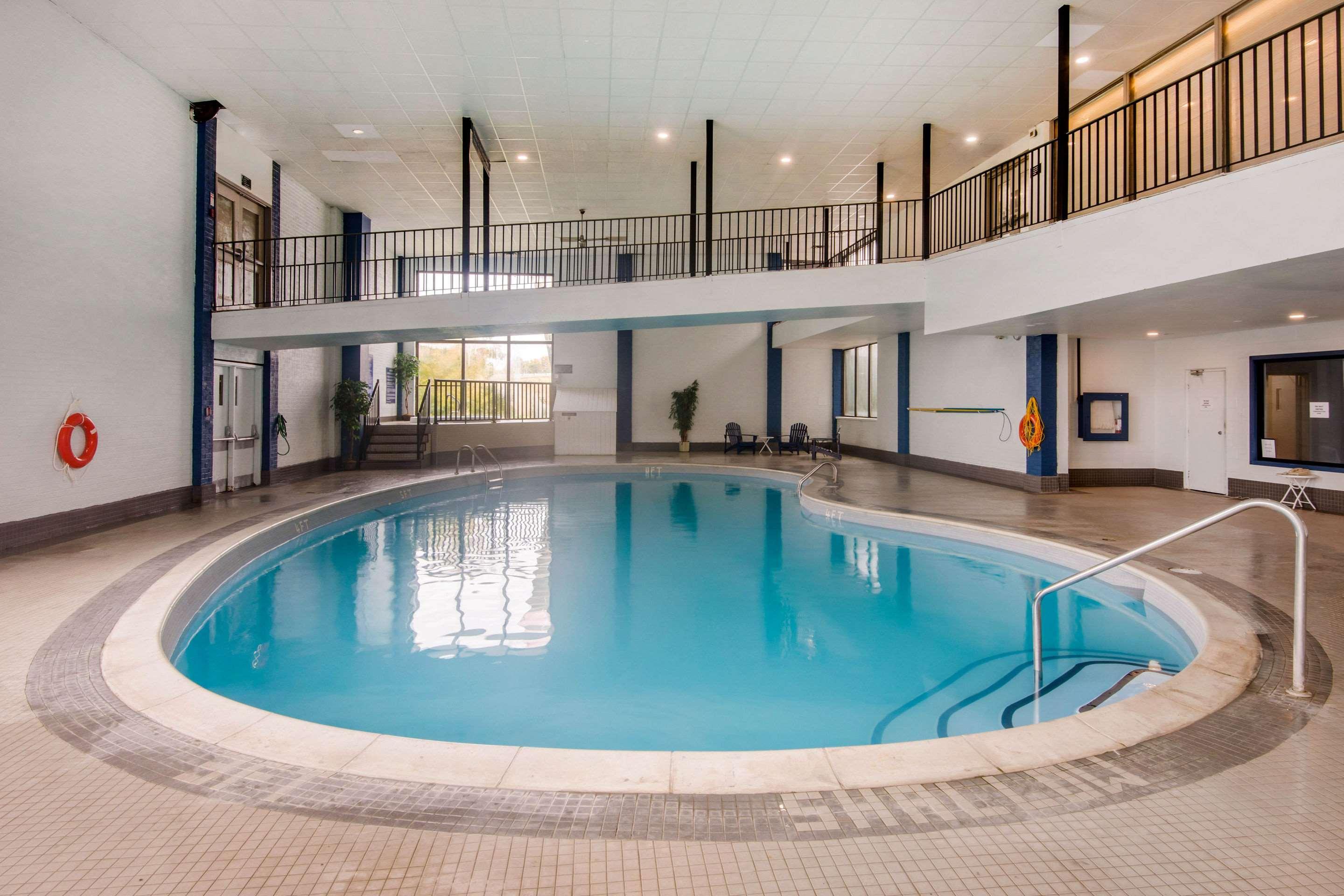 Quality Inn & Conference Centre Orillia Eksteriør bilde