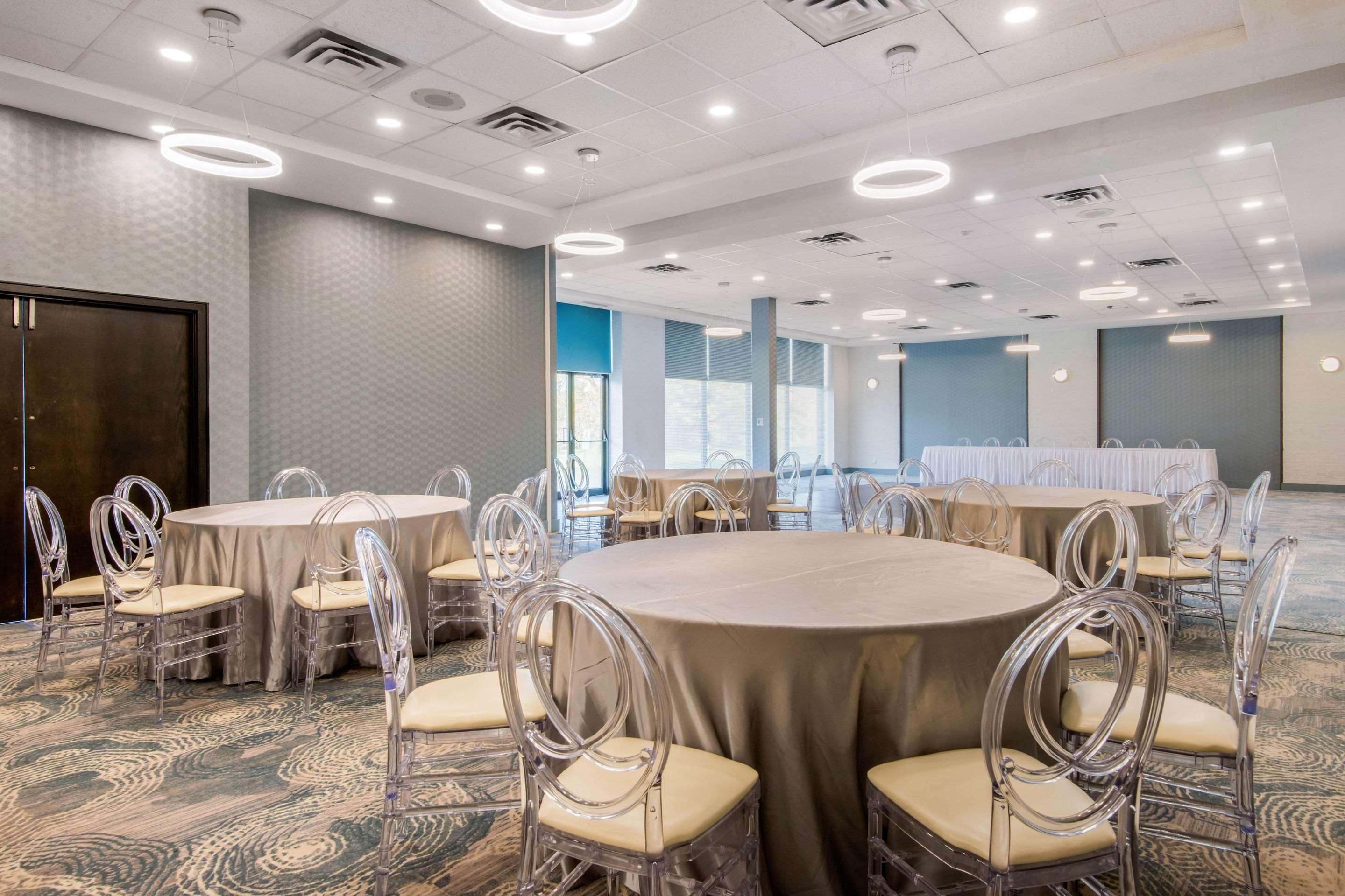 Quality Inn & Conference Centre Orillia Eksteriør bilde